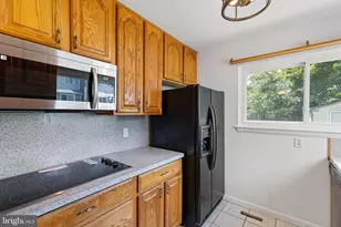 323 E Edgewater Way, Newark, DE 19702 - Photo 9