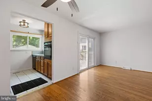 323 E Edgewater Way, Newark, DE 19702 - Photo 7