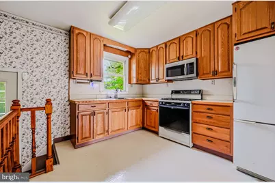 319 Delaware Avenue, Claymont, DE 19703 - Photo 13