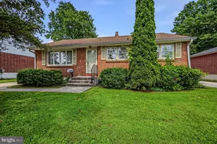 319 Delaware Ave, Claymont, DE 19703 - Photo 3