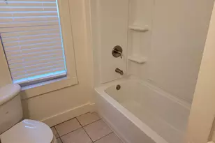 2404 Lamotte St, Wilmington, DE 19802 - Photo 9
