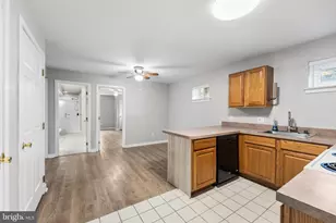 5102 Center, Wilmington, DE 19802 - Photo 15