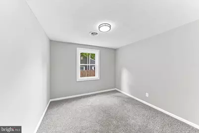 304 Frazer Place, New Castle, DE 19720 - Photo 9