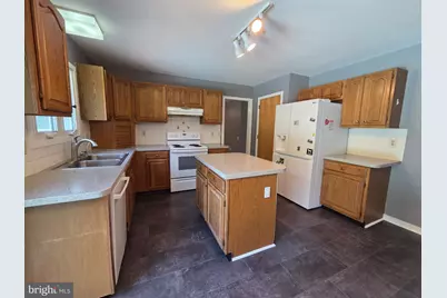212 Fairhill Drive, Wilmington, DE 19808 - Photo 7