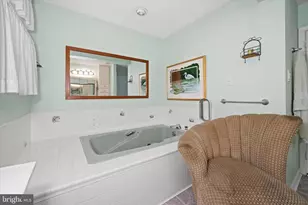 2302 Marsh Rd, Wilmington, DE 19810 - Photo 21