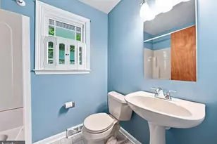 27 Duvall Ct, Wilmington, DE 19808 - Photo 35
