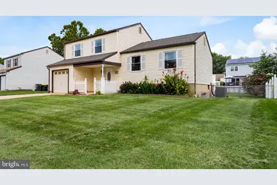 13 E Weald Avenue E, Bear, DE 19701 - Photo 1