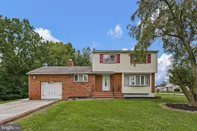 2 Skelton Drive, New Castle, DE 19720 - Photo 1
