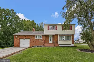 2 Skelton Dr, New Castle, DE 19720 - Photo 1