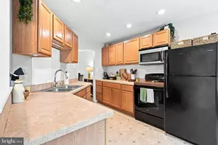 360 Park Ln, Wilmington, DE 19804 - Photo 3