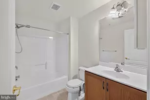 1000 Fountainview Cir, Newark, DE 19713 - Photo 37