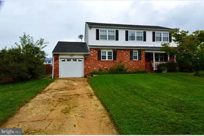 35 Valley Forge Court, Newark, DE 19702 - Photo 1