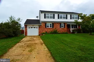 35 Valley Forge Ct, Newark, DE 19702 - Photo 1