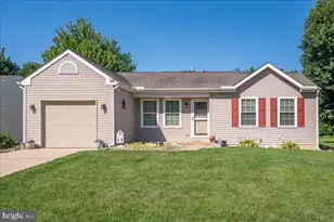 28 Dasher Ave, Bear, DE 19701 - Photo 1