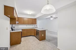 8 O Rourke Ct, Newark, DE 19702 - Photo 3