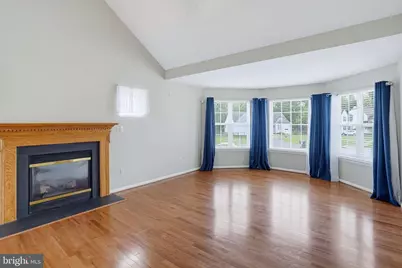 122 W Flagstone Drive, Newark, DE 19702 - Photo 5
