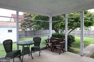 304 Hamilton St, Delaware City, DE 19706 - Photo 27