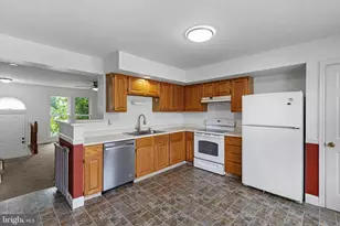 654 Corsica Ave, Bear, DE 19701 - Photo 5