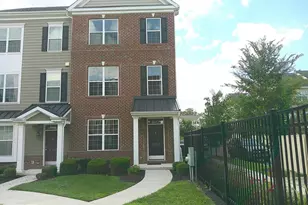 634 McComb Pl, Claymont, DE 19703 - Photo 1