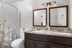 128 E Green Valley Cir, Newark, DE 19711 - Photo 27