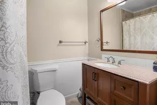 128 E Green Valley Cir, Newark, DE 19711 - Photo 29