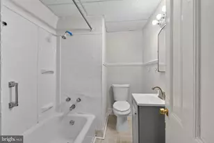617 W 9th St, Wilmington, DE 19801 - Photo 23