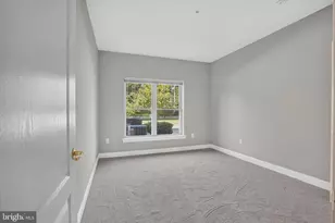 3000 Fountainview Cir, Newark, DE 19713 - Photo 3