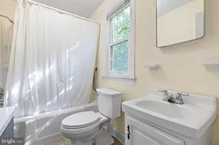 10 W Holly Oak Rd, Wilmington, DE 19809 - Photo 9