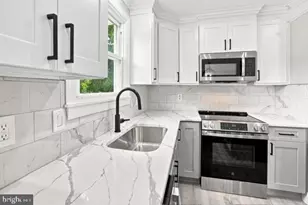 11 W Redmont Rd, Wilmington, DE 19804 - Photo 13