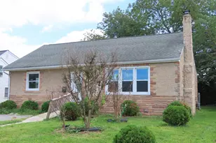 32 Paul Rd, New Castle, DE 19720 - Photo 1