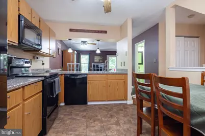 121 Valerie, Bear, DE 19701 - Photo 9