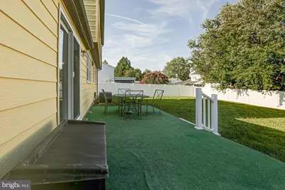 307 E Roosevelt Avenue, New Castle, DE 19720 - Photo 11