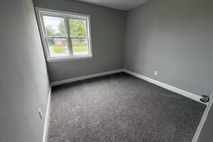 225 Bassett Ave, New Castle, DE 19720 - Photo 9