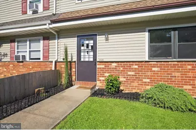 305 Kemper Drive, Newark, DE 19702 - Photo 1