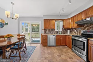 13 Green Meadow Ct, Newark, DE 19711 - Photo 11
