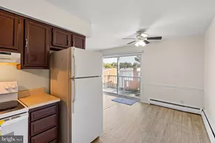 610 W 11th St, Historic New Castle, DE 19720 - Photo 9