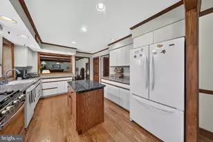 821 N Country Club Dr, Newark, DE 19711 - Photo 31