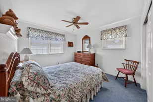 821 N Country Club Dr, Newark, DE 19711 - Photo 67