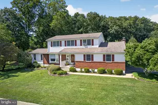 821 N Country Club Dr, Newark, DE 19711 - Photo 13