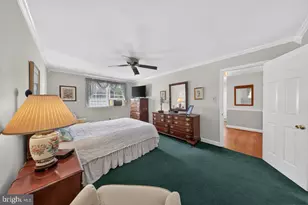 821 N Country Club Dr, Newark, DE 19711 - Photo 55
