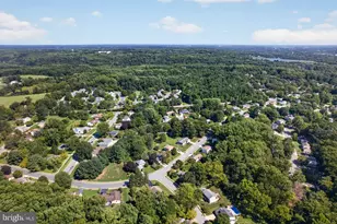 821 N Country Club Dr, Newark, DE 19711 - Photo 117