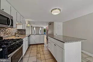 1026 McDowell St, Wilmington, DE 19805 - Photo 11