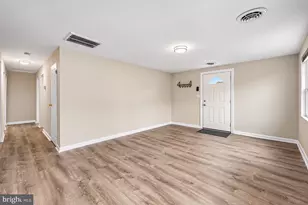 318 Elwood Pl, New Castle, DE 19720 - Photo 5