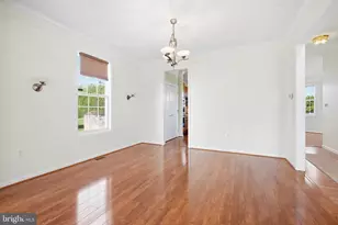 125 Rosemary Ct, Bear, DE 19701 - Photo 7