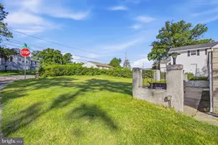 2801 Mansion Ave, Claymont, DE 19703 - Photo 3