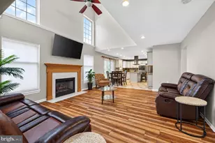 17 E Moyer Dr, Bear, DE 19701 - Photo 5