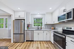 545 E Hanna Dr, Newark, DE 19702 - Photo 17