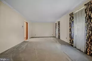 12 Kitty Ln, Newark, DE 19713 - Photo 7