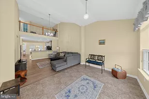 128 E General Grey Ct, Newark, DE 19702 - Photo 3
