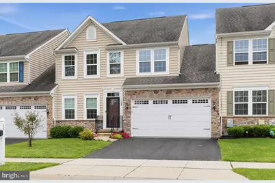 128 E General Grey Court, Newark, DE 19702 - Photo 1